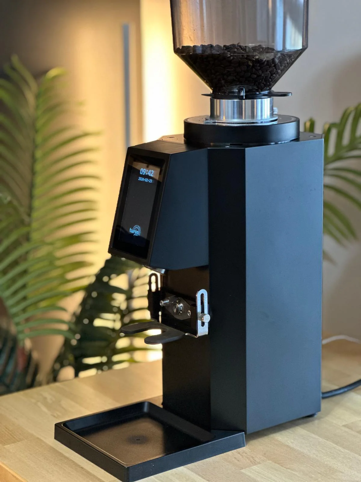 Turin ZF83 Commercial Espresso Grinder - Image 14