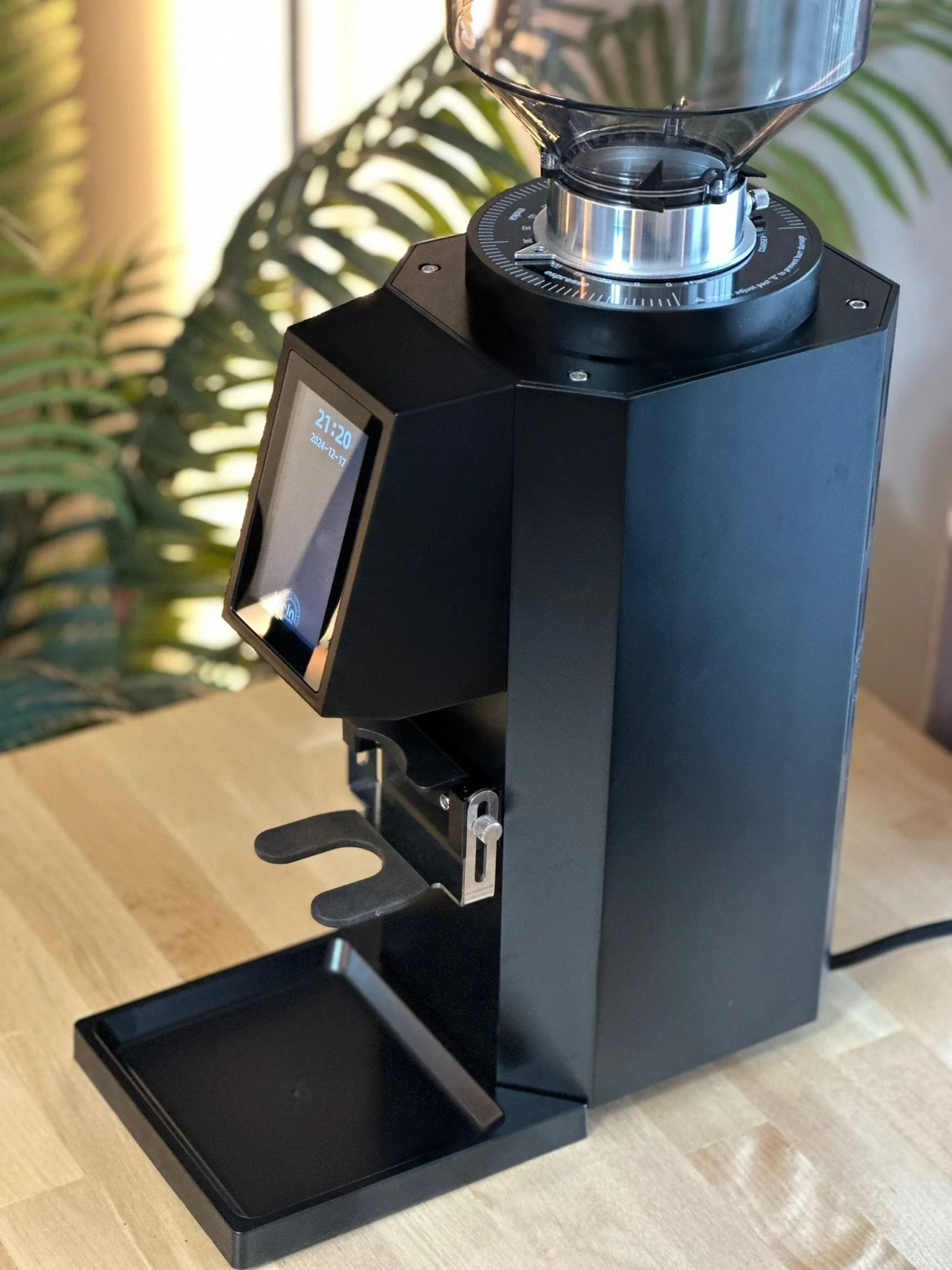 Turin ZF83 Commercial Espresso Grinder - Image 30