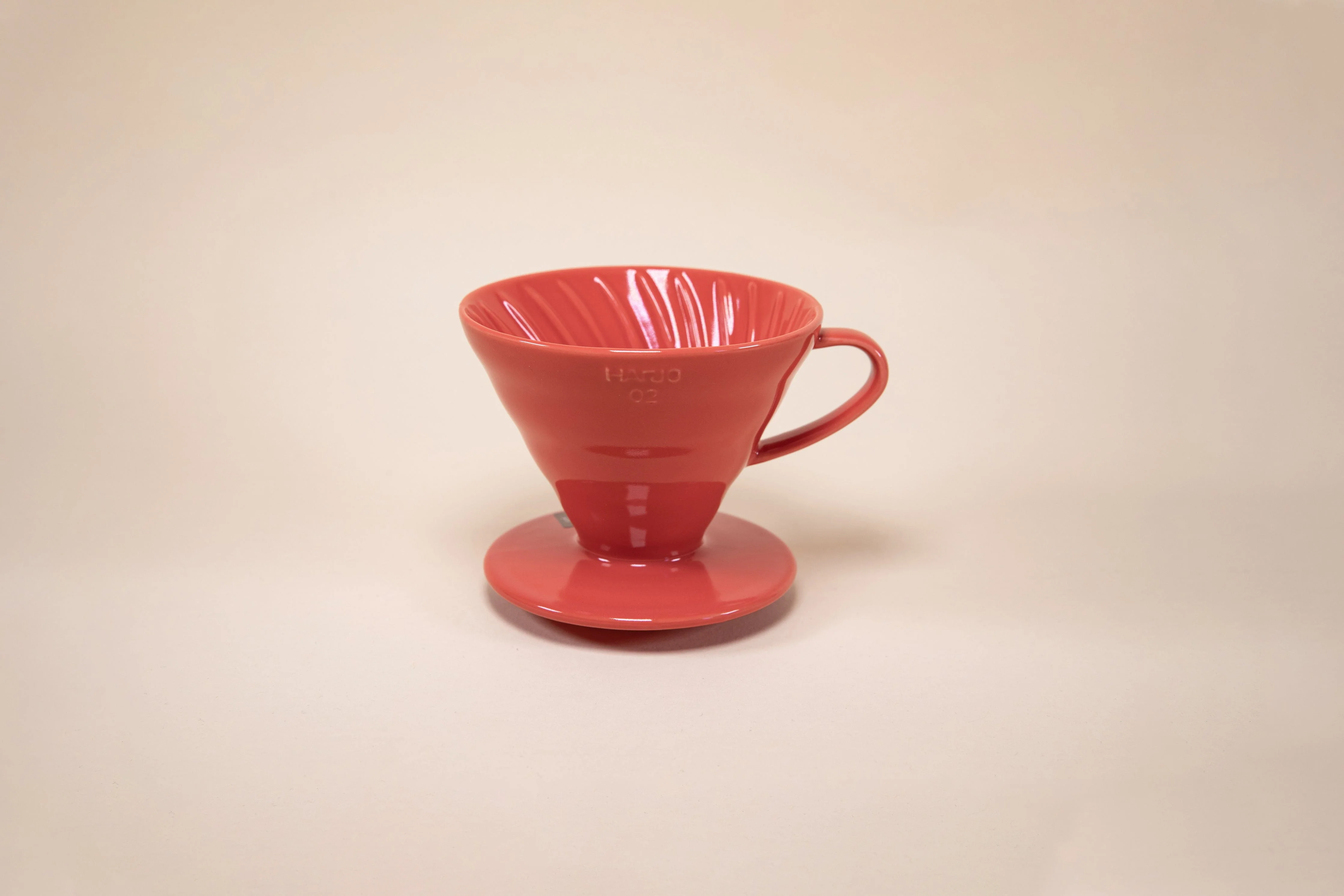 V60 Ceramic Coffee Dripper 02 Classic Colors - Image 3