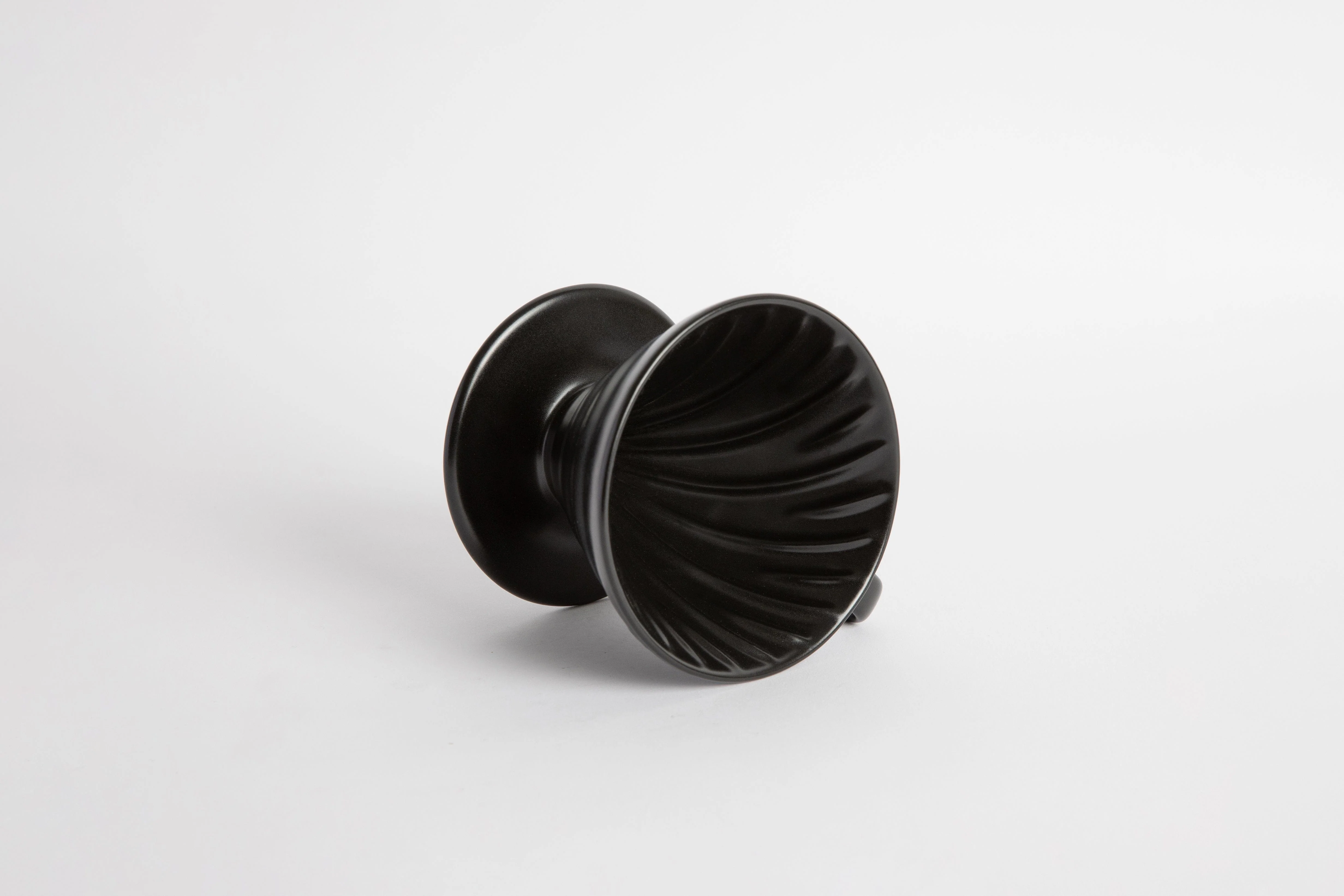 V60 Ceramic Coffee Dripper 02 New Colors - Image 14