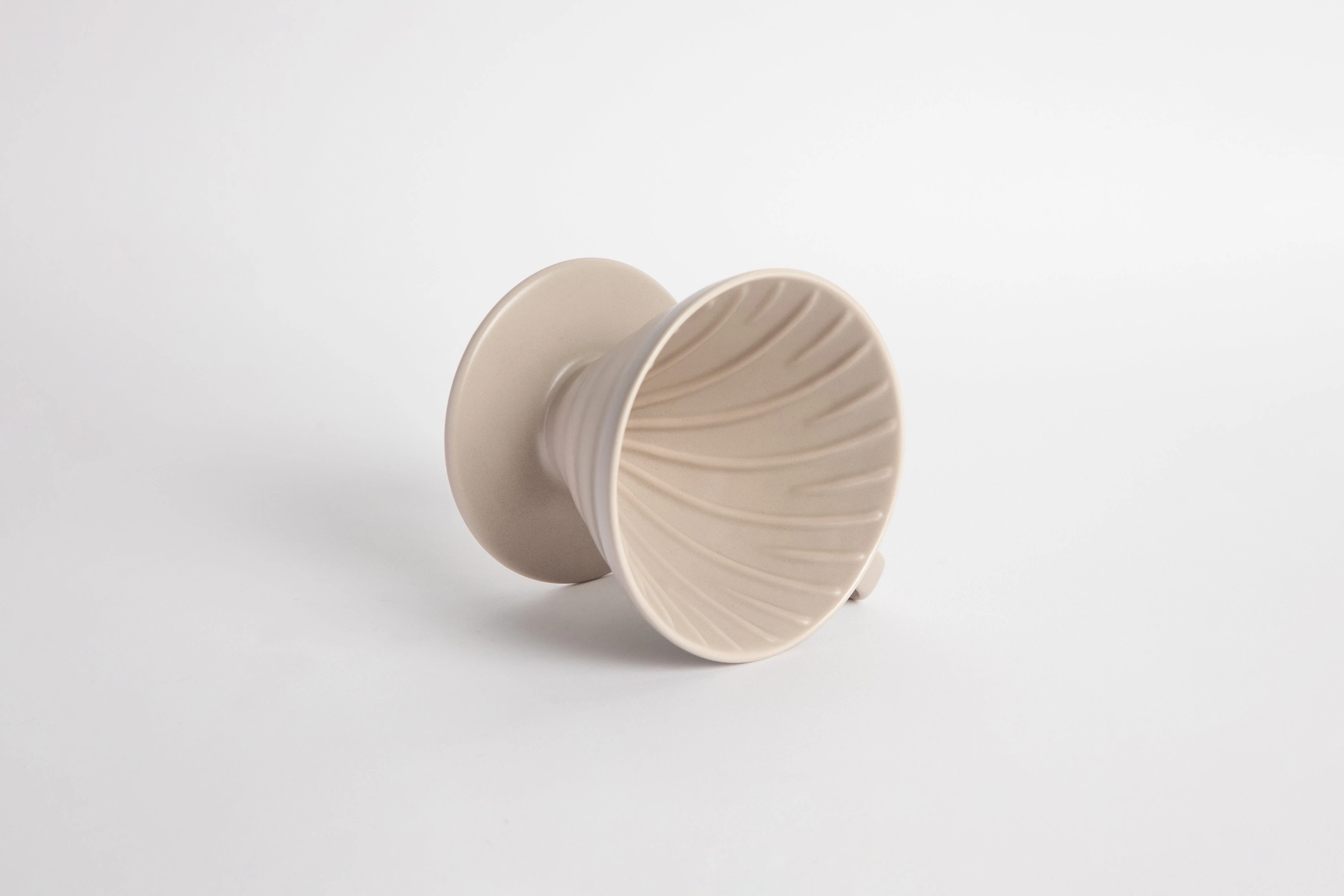 V60 Ceramic Coffee Dripper 02 New Colors - Image 5